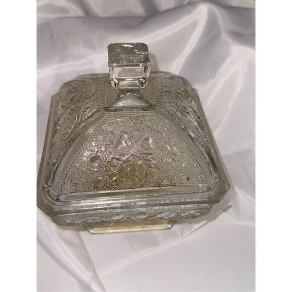 Vintage Depression glass dish lid Westmoreland needs help - Picture 4 of 13